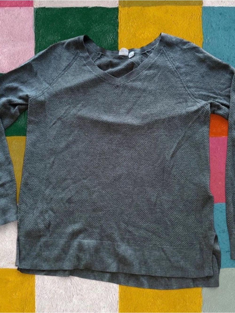 GAP Women's V-Neck Textured Sweater